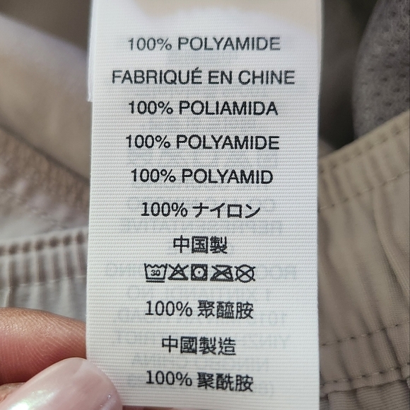 VUORI SUNWASHED SHORTS WOMENS XL 2.5" INSEAM ACTIVE COLOR SUEDE VW369 - Picture 7 of 10